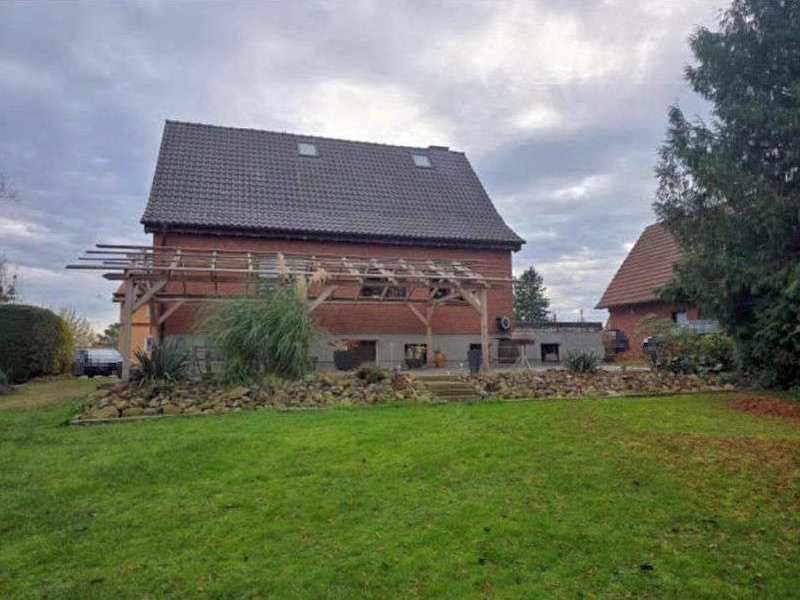 Einfamilienhaus mit massiver Garage in Lalendorf - Bild 3