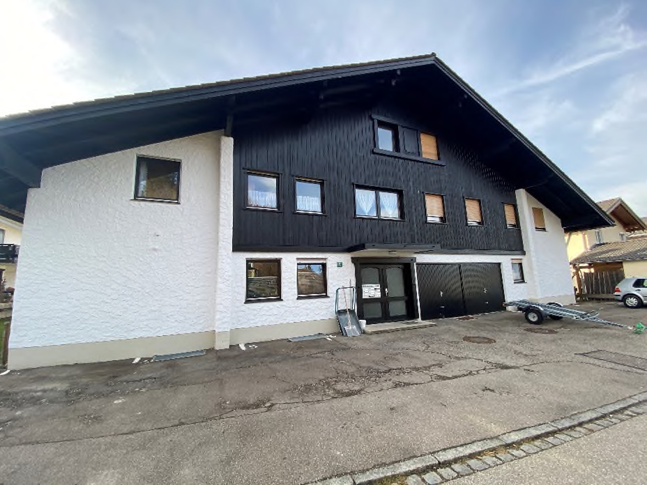 Eigentumswohnung (1 bis 2 Zimmer), Garage in Burgberg - Bild 1