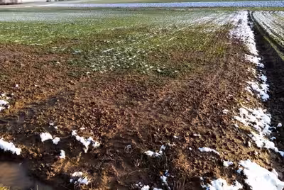 Grundstück, tlw. bebaut mit einsturzgefährdeter Scheune in , 74523 Schwäbisch Hall, Tüngental - Bild 2