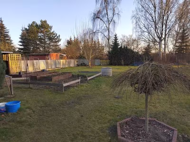 Einfamilienhaus mit Einliegerwohnung und Nebengebäuden in Goldberg - Bild 4