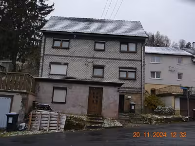 Einfamilienhaus in Hämmerer Ortsstraße  85, 96528 Frankenblick, Mengersgereuth-Hämmern - Bild 1
