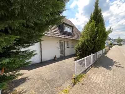 unbebautes Grundstück, Baugrundstück, Garage, Einfamilienhaus in Am Etzelsberg 38, 59929 Brilon - Bild 2