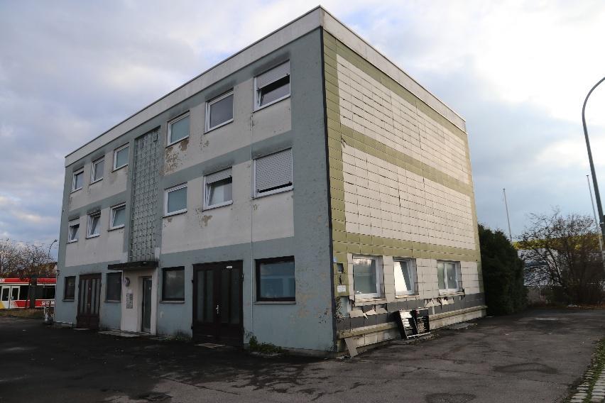 Mehrfamilienhaus, Garage in Augsburg - Bild 2