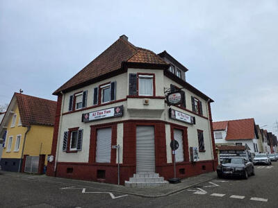 Wohn-/Geschäftshaus in Schulplatz  2, 76744 Wörth am Rhein - Bild 1