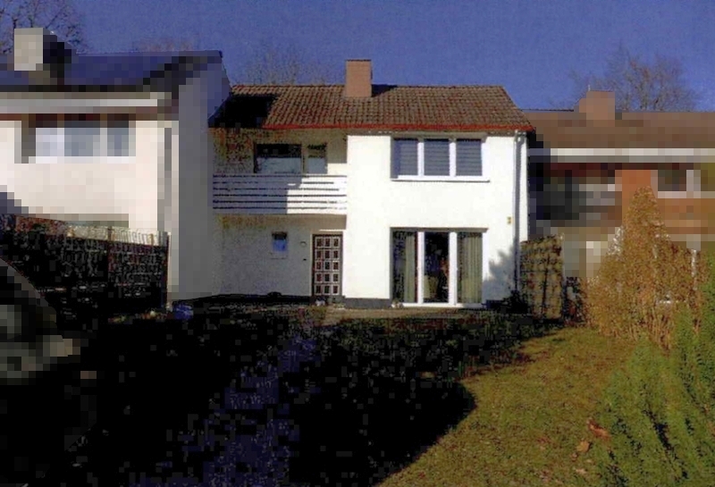 Mittelreihenhaus und Garage in Wedel - Bild 3