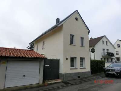Einfamilienhaus in Hoher Rain 44, 53859 Niederkassel, Rheidt - Bild 1