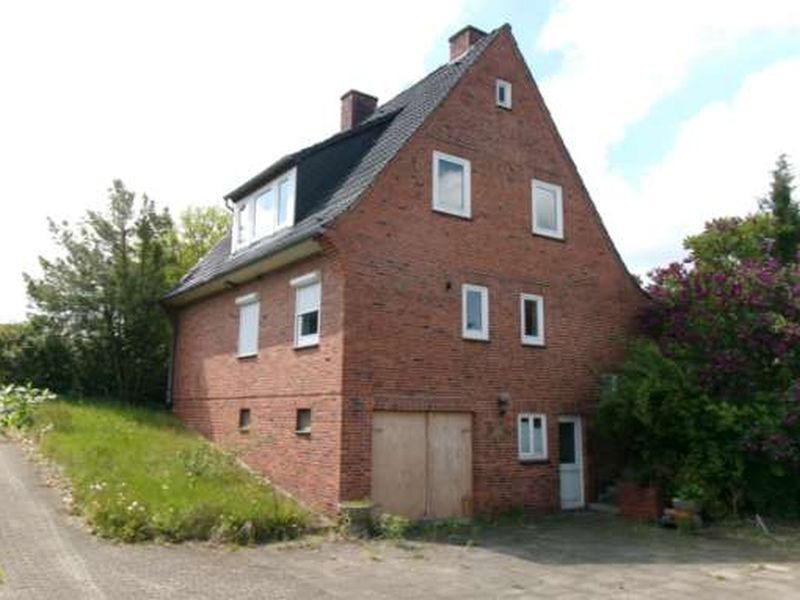 Einfamilienhaus mit Einliegerwohnung in Fockbek - Bild 2