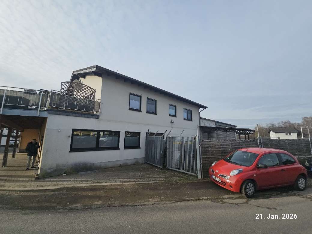 Wohn-/Geschäftshaus, Garage in Neunkirchen-Seelscheid - Bild 3