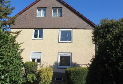 Dreifamilienhaus mit 2 Garagen in Heumadener Straße 53, 73760 Ostfildern-Kemnat - Bild 2