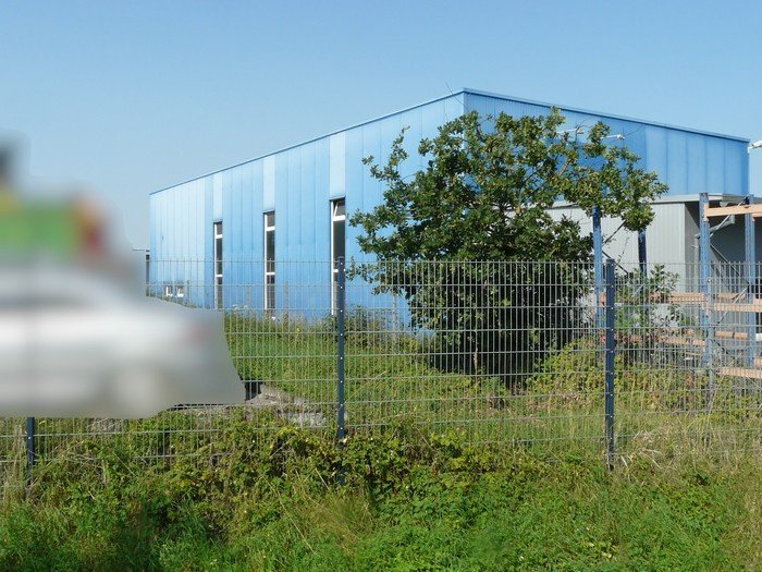gewerblich genutztes Grundstück, Betriebsgebäude mit Doppelcarport in Geseke - Bild 2