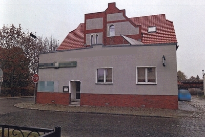 Geschäftshaus, ehemals Landhotel 'Friedländer Hof' in Lindenstraße 1, 15848 Friedland - Bild 1