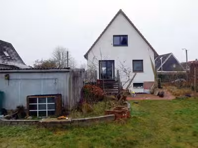 Einfamilienhaus mit Garage in Borsteler Weg 42, 25421 Pinneberg - Bild 2