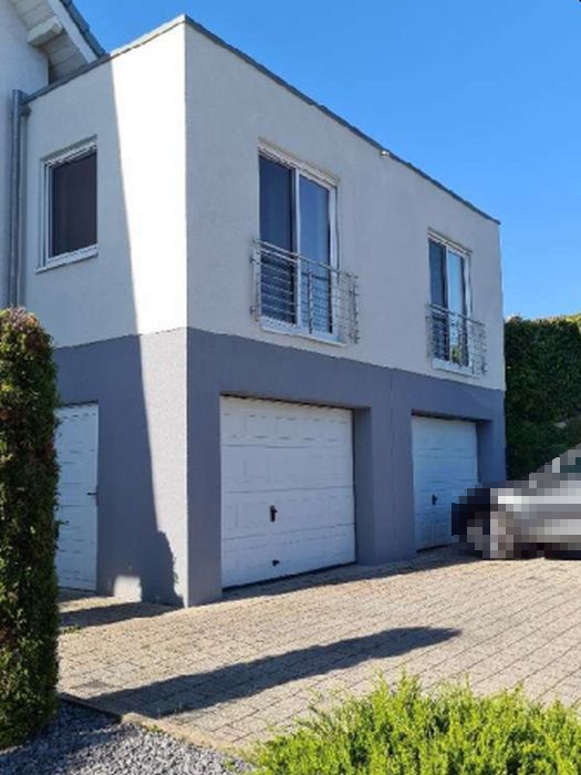 Einfamilienwohnhaus mit 2 Garagen in Sinsheim - Bild 3