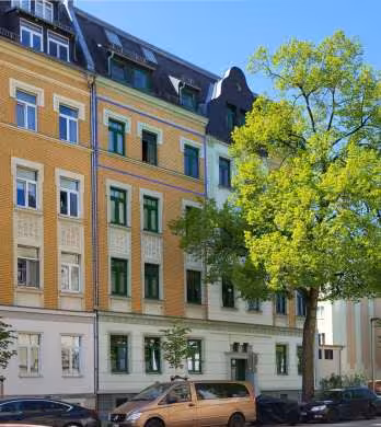 Eigentumswohnung (3 bis 4 Zimmer), Wohnung Nr. 7 samt Keller im Kellergeschoss mit Sondernutzungsrecht am Balkon in Plauen - Bild 1