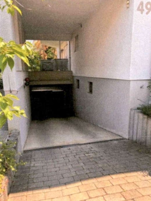 2-Zimmer-Wohnung mit 2 Stellplätzen in einem Dreifachparker in Ludwigsburg - Bild 2