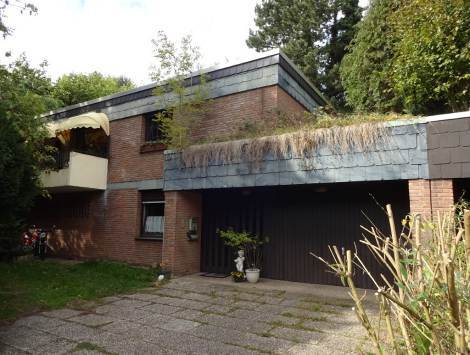 Garage, Einfamilienhaus, Einfamilienwohnhaus mit 2 Apartmentwohnung und Garage in Bochum - Bild 3
