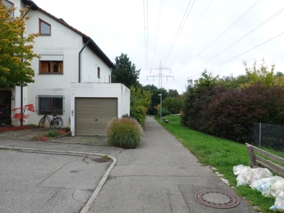 2-Zimmer-Wohnung und Garage (Doppelparker) in Mistelweg 11, 70599 Stuttgart - Plieningen - Bild 1