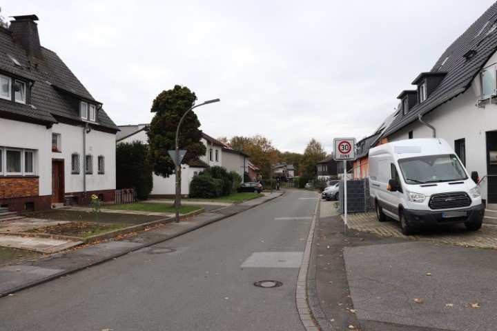 Garage, Doppelhaushälfte in Dortmund - Bild 3