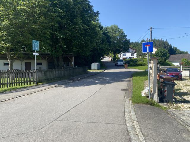 Zweifamilienhaus, Garage, Kfz-Stellplatz in Affaltern - Bild 3