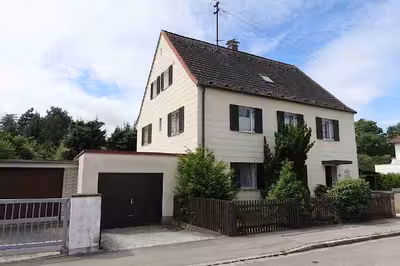 Zweifamilienhaus in Schwabenweg  24, 86199 Augsburg - Bild 2