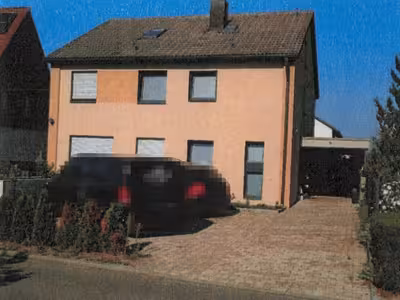 Einfamilienhaus mit Garage in Heuchlinger Straße 5, 74177 Bad Friedrichshall - Bild 1