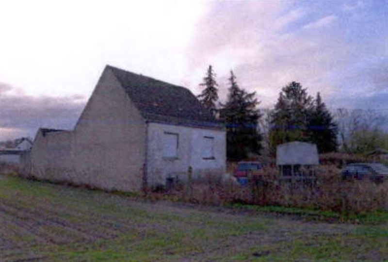 Wohnhaus mit Nebengebäuden in Luckenwalde - Bild 1