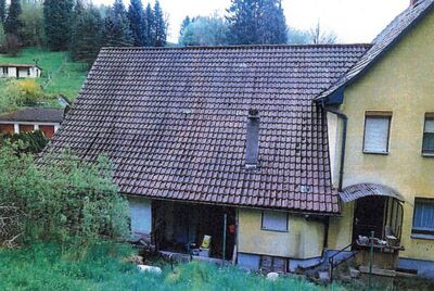 Einfamilienhaus nebst Scheunengebäude mit integrierter Garage in Schmellenhöfer Straße 37, 71543 Wüstenrot - Bild 2
