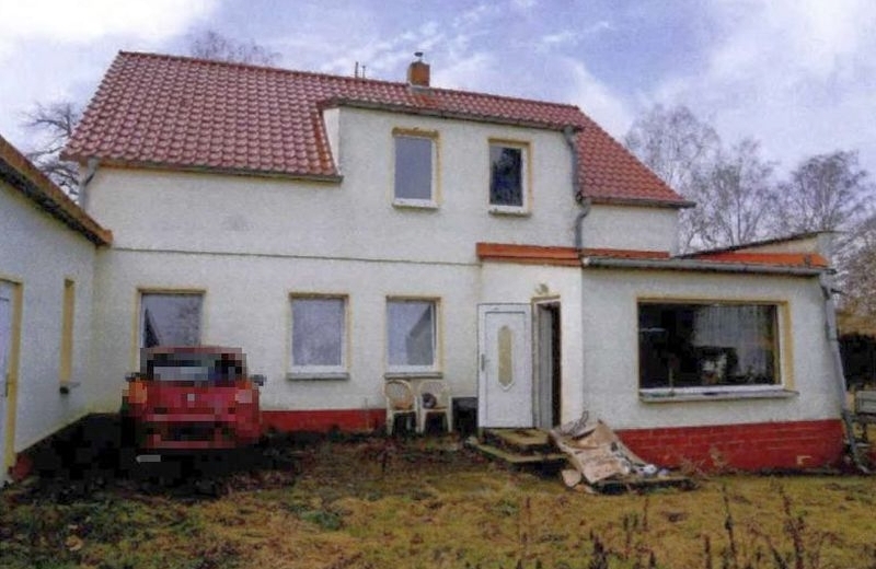 Wohnhaus und unbebautes Grundstück in Ruhner Berge - Bild 2