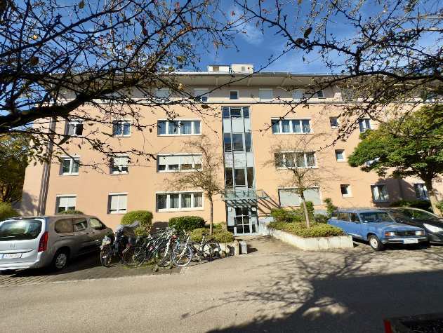 Eigentumswohnung (3 bis 4 Zimmer), Kfz-Stellplatz (Tiefgarage) in Augsburg - Bild 1