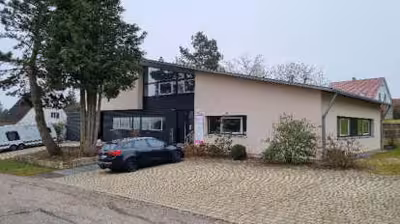 Einfamilienhaus in Schloßstraße 25, 89437 Haunsheim - Bild 1
