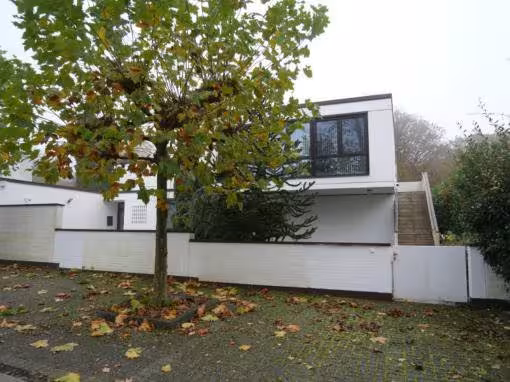 Garage, Einfamilienhaus, Waldfläche in Essen - Bild 3