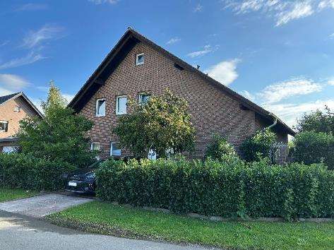 Einfamilienhaus, mit Einliegerwohnung und Doppelgarage in Porta Westfalica - Bild 2