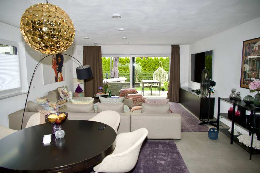 Reihenhaus, Garage, Kfz-Stellplatz, Sonstiges in Gersthofen - Bild 1