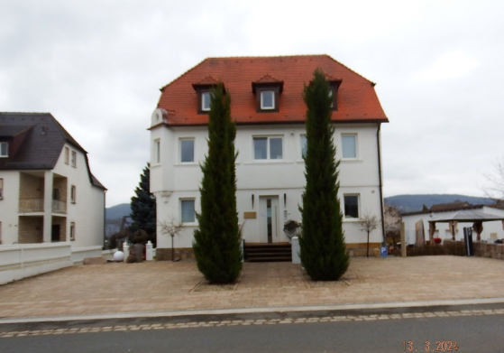 Wohnhaus in Kirchehrenbach - Bild 3
