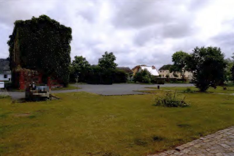 Zwei unbebaute, als Parkplatz und Wiese genutzte Grundstücke in Krugsdorf - Bild 1