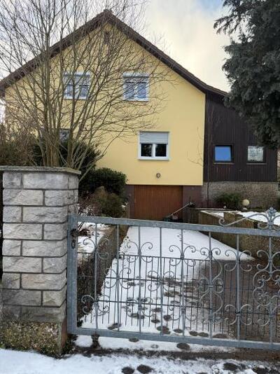 Zweifamilienhaus in Goethestraße  3, 93173 Wenzenbach - Bild 2