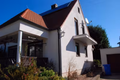 Zweifamilienhaus in Flurstraße 11, 11a, 86655 Hoppingen - Bild 1