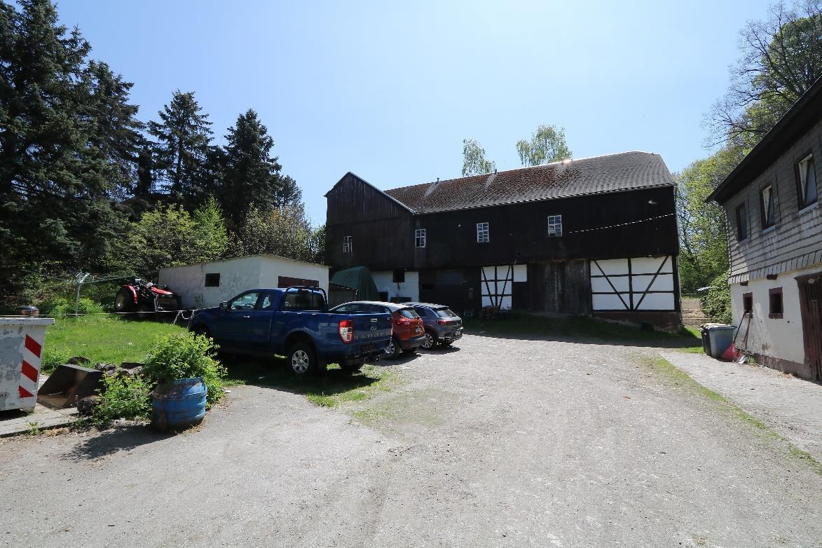 Mehrfamilienhaus in Jahnsdorf/Erzgebirge - Bild 1