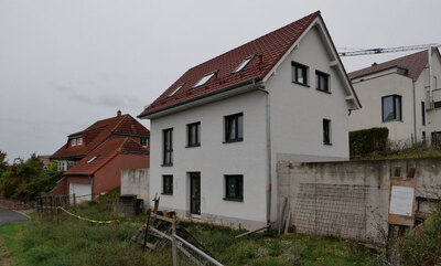 Einfamilienhaus, Versteigerungstermin in Zum Germanendorf 14, 36088 Hünfeld, Mackenzell - Bild 1