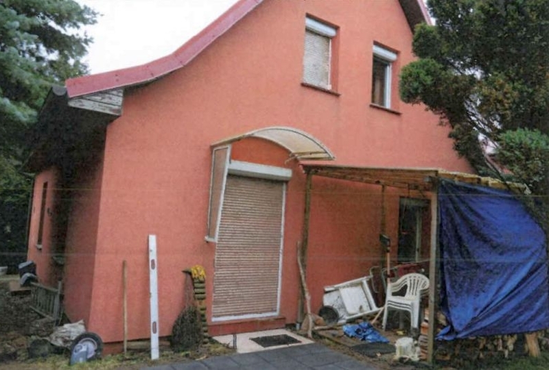 Einfamilienhaus mit Nebengebäuden in Grambow - Bild 2