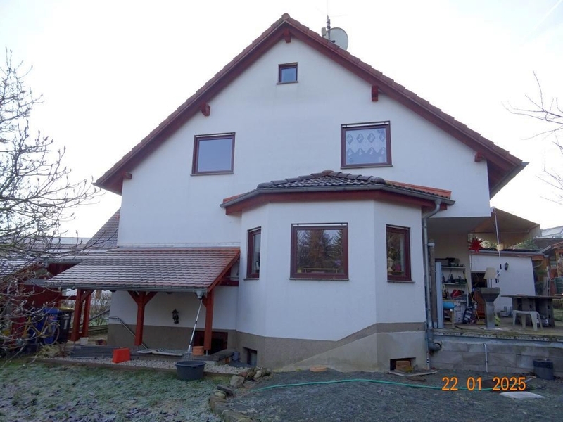 Einfamilienhaus und Anteil an Verkehrsfläche in Gutenborn - Bild 1