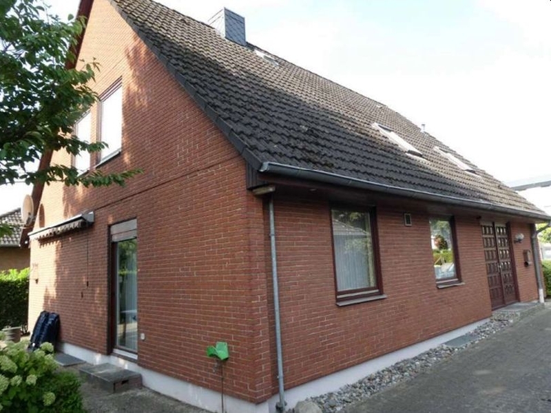 Einfamilienhaus mit Carport und Schuppen in Bad Oldesloe - Bild 4