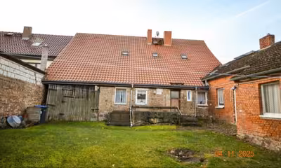 Zweifamilienhaus in Ernst-Thälmann-Straße 30, 17291 Nordwestuckermark, Fürstenwerder - Bild 2