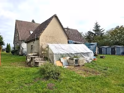 Einfamilien-Doppelhaushälfte mit Nebengebäude in Dersentiner Chaussee 1a, 18279 Lalendorf OT Lübsee - Bild 2