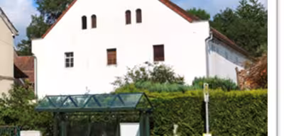 Mehrfamilienhaus in Schöna 9, 07589 Münchenbernsdorf - Bild 1