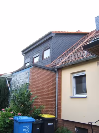Reihenhaus, Garage in Matthias-Claudius-Straße 45, 31157 Sarstedt - Bild 2