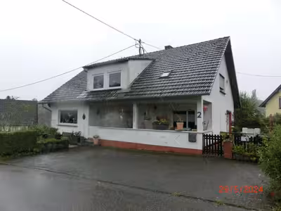 Zweifamilienhaus in Holunderweg 2, 53819 Neunkirchen-Seelscheid, Remschoß - Bild 2