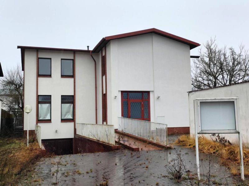 Grundstück mit 4 Häusern und Nebenanlagen in Sassnitz - Bild 1