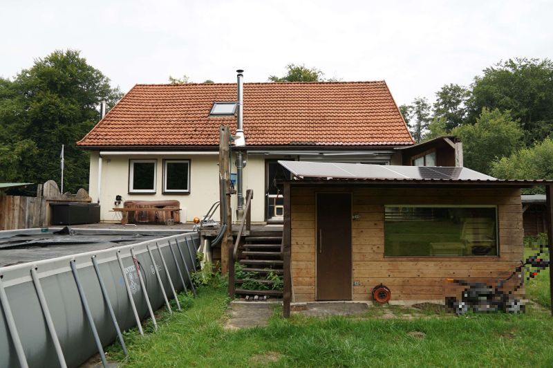 Einfamilienhaus mit Nebengebäuden in Stuer - Bild 2