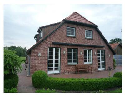 Einfamilienhaus, Einfamilienhaus mit Nebengebäuden in Norderschweier Straße 21 21, 26936 Stadland, Schwei - Bild 2